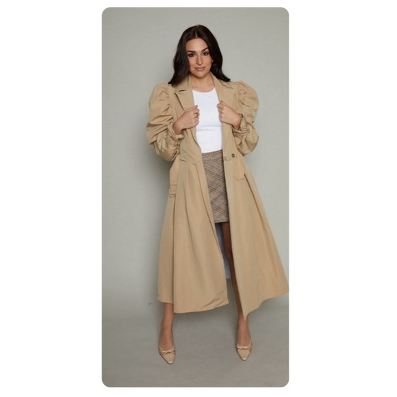 Boutique NWT Trench - Picture 1 of 7